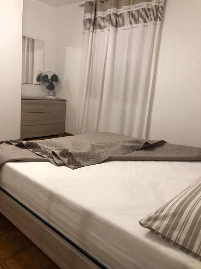 Private Apartment With Garden Cannigione Εξωτερικό φωτογραφία