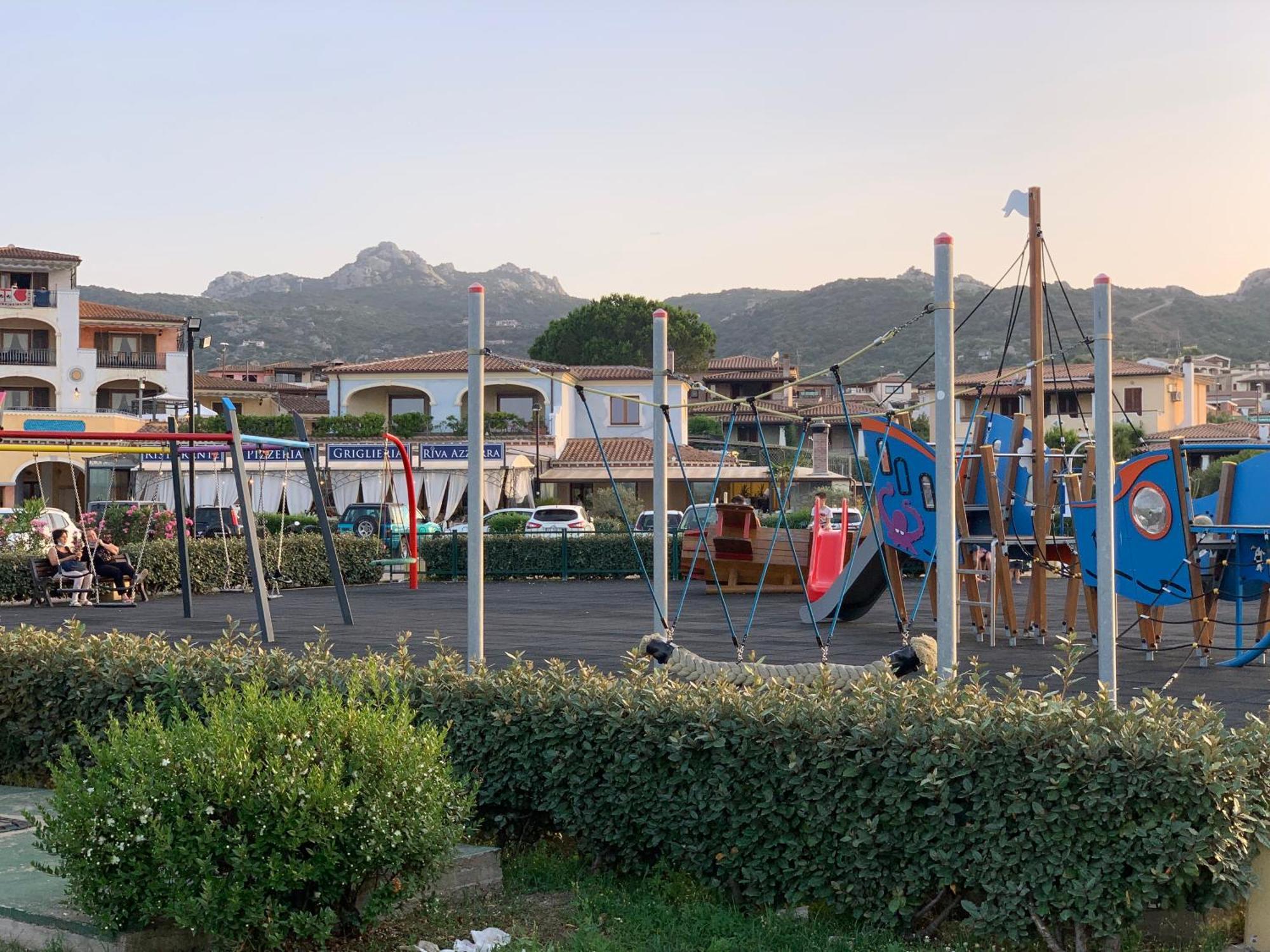 Private Apartment With Garden Cannigione Εξωτερικό φωτογραφία
